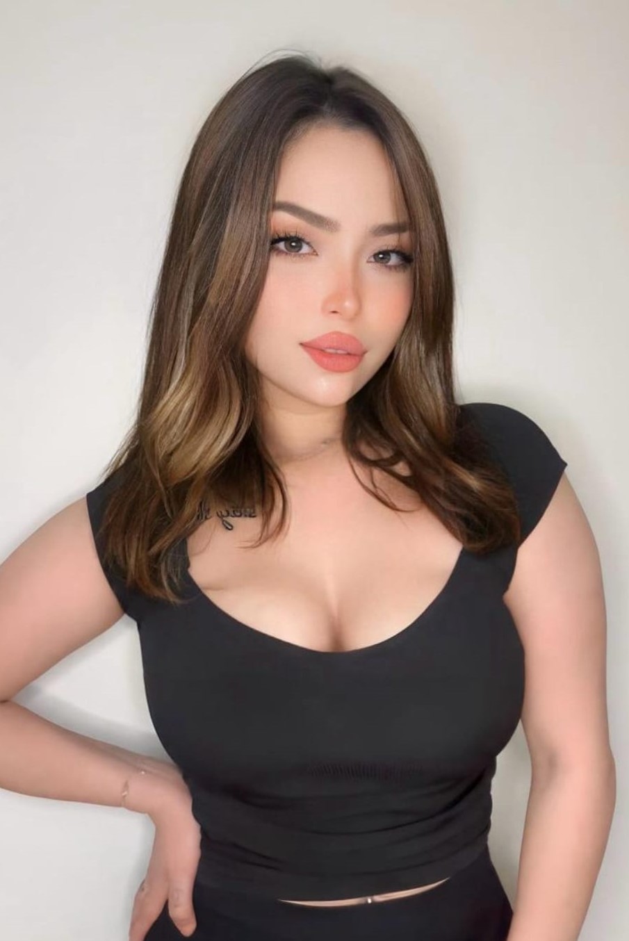 Therapist Bosy Portrait